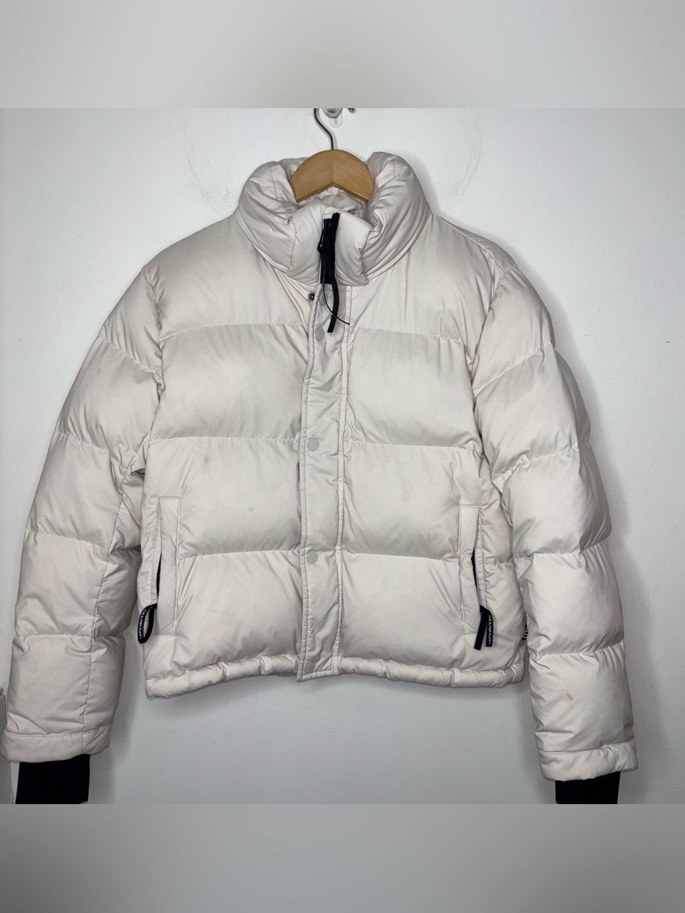Aritzia The Super Puff NO HOOD Full Zip Puffer Jacket Women’s Size S White